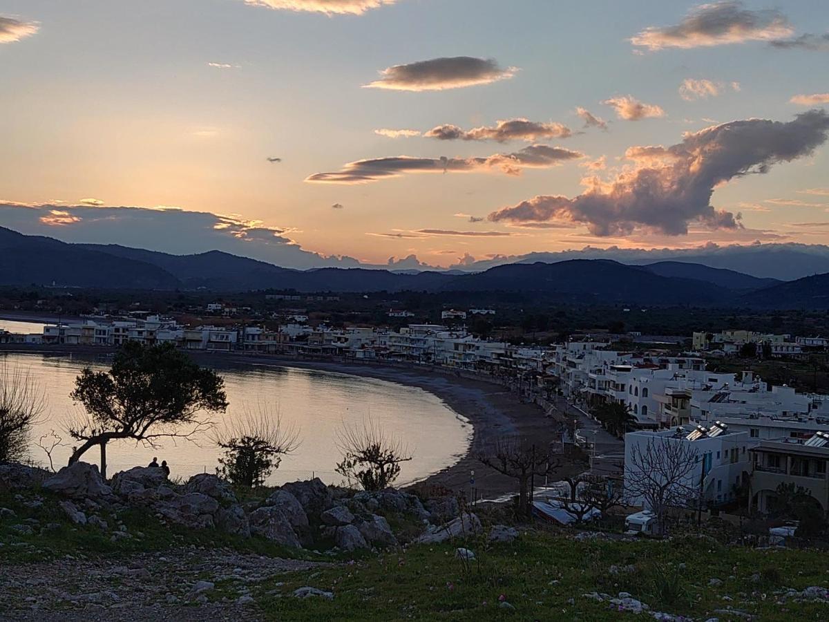 Skizenas Waterfront Apartments CCharaki Zewnętrze zdjęcie